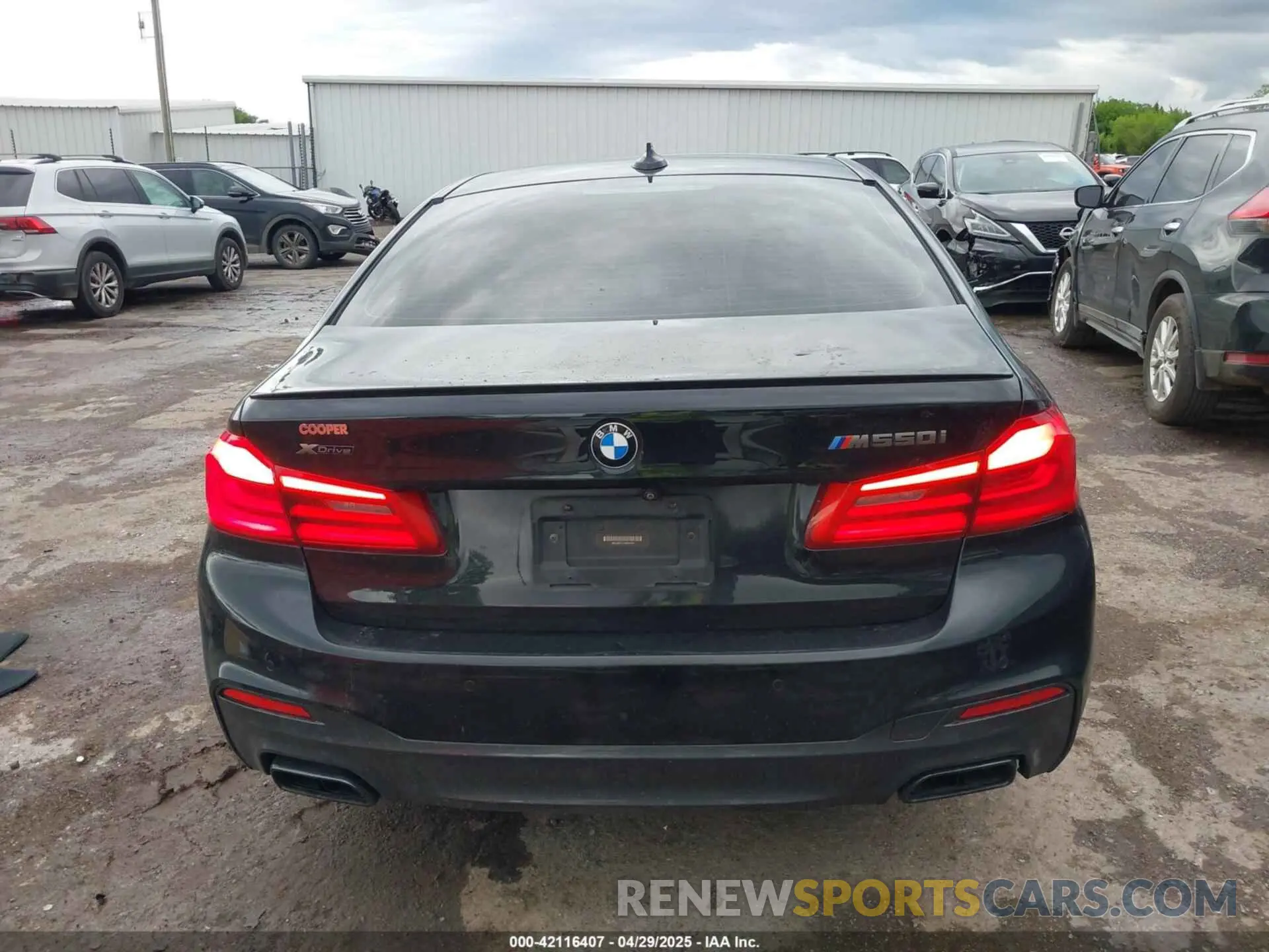 15 Photograph of a damaged car WBAJB9C53KB464754 BMW M550I 2019