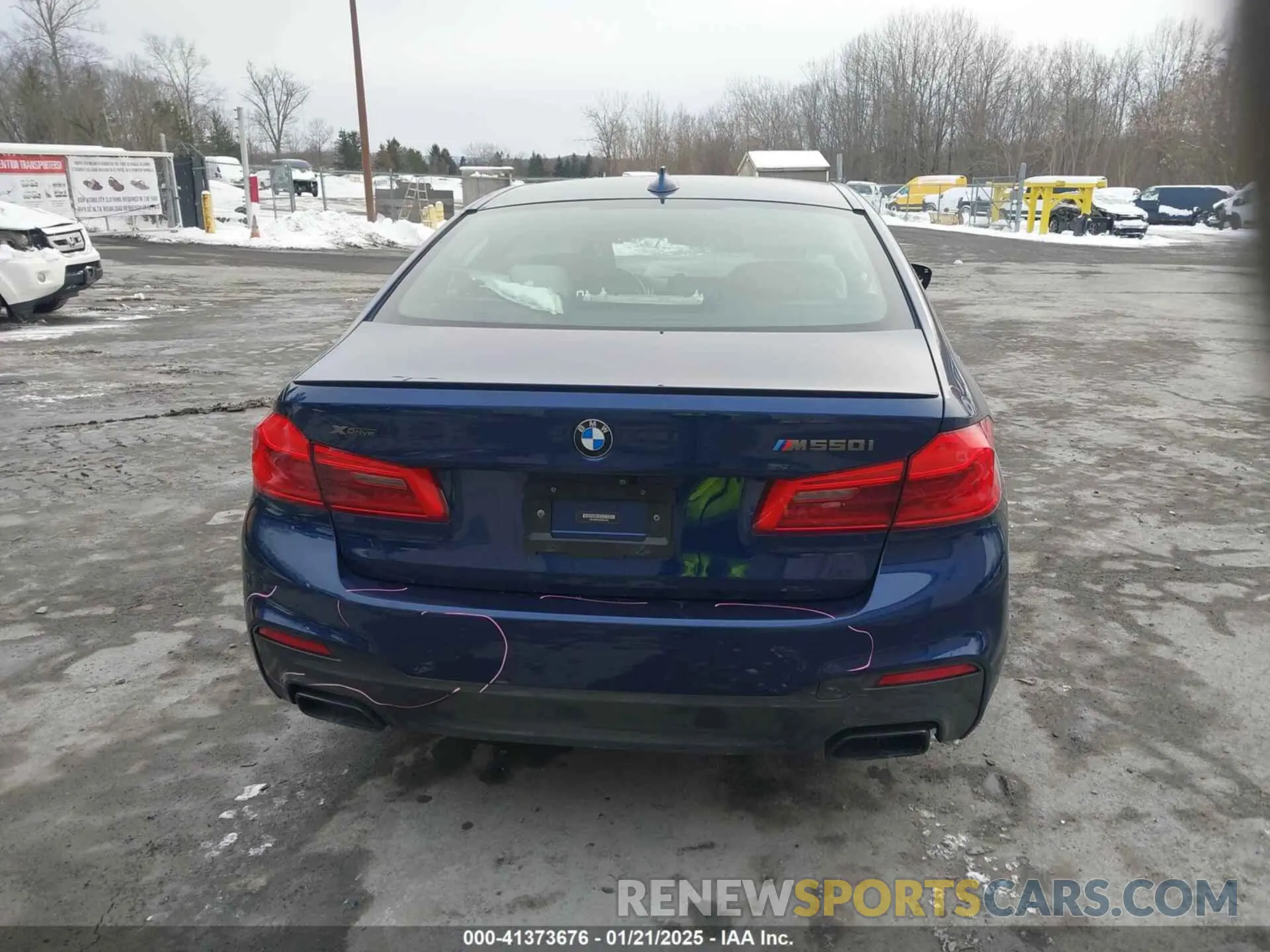 17 Photograph of a damaged car WBAJB9C54KB464746 BMW M550I 2019