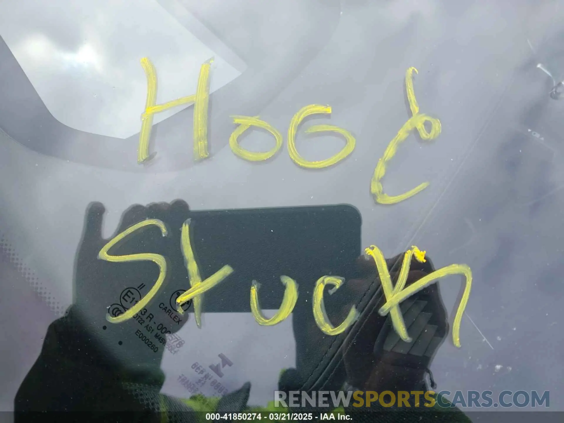 10 Photograph of a damaged car WBAJS7C09LCD45078 BMW M550I 2020