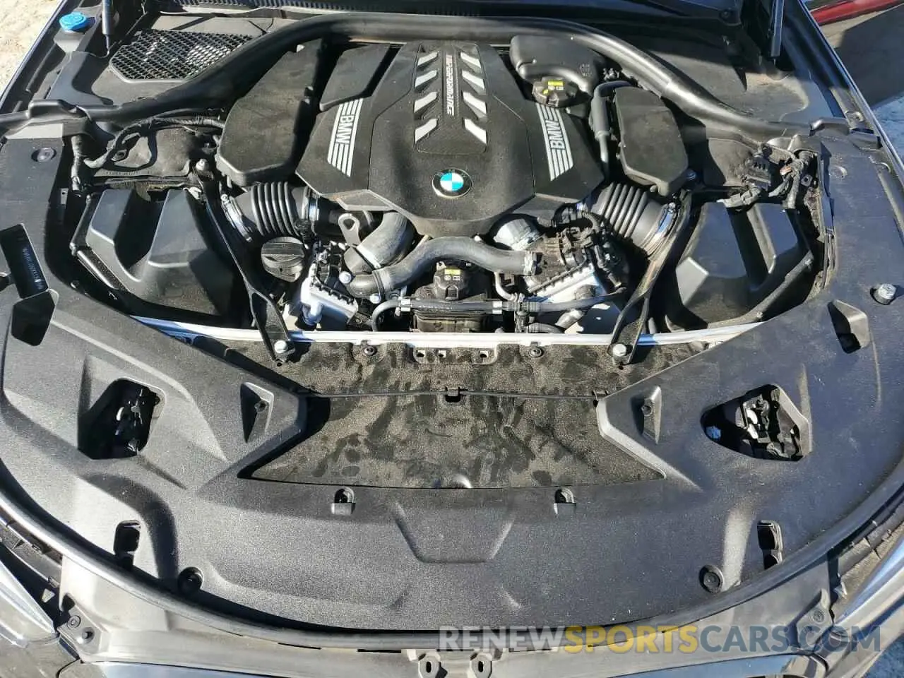 11 Photograph of a damaged car WBABC4C50KBJ35899 BMW M8 2019