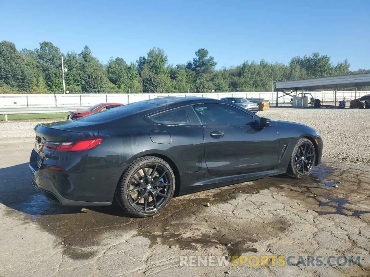 3 Photograph of a damaged car WBABC4C50KBJ35899 BMW M8 2019
