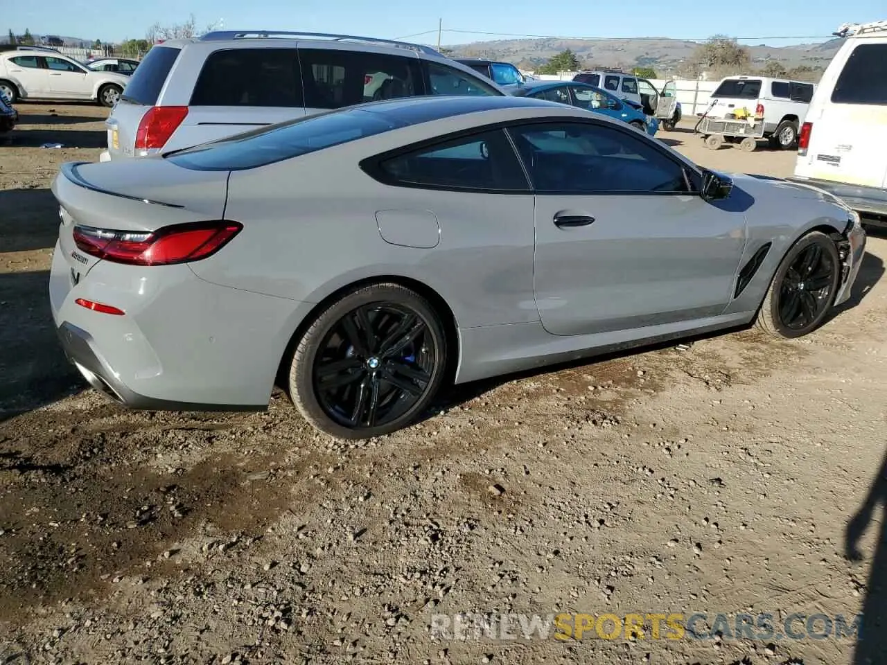 3 Photograph of a damaged car WBABC4C50KBU95898 BMW M8 2019