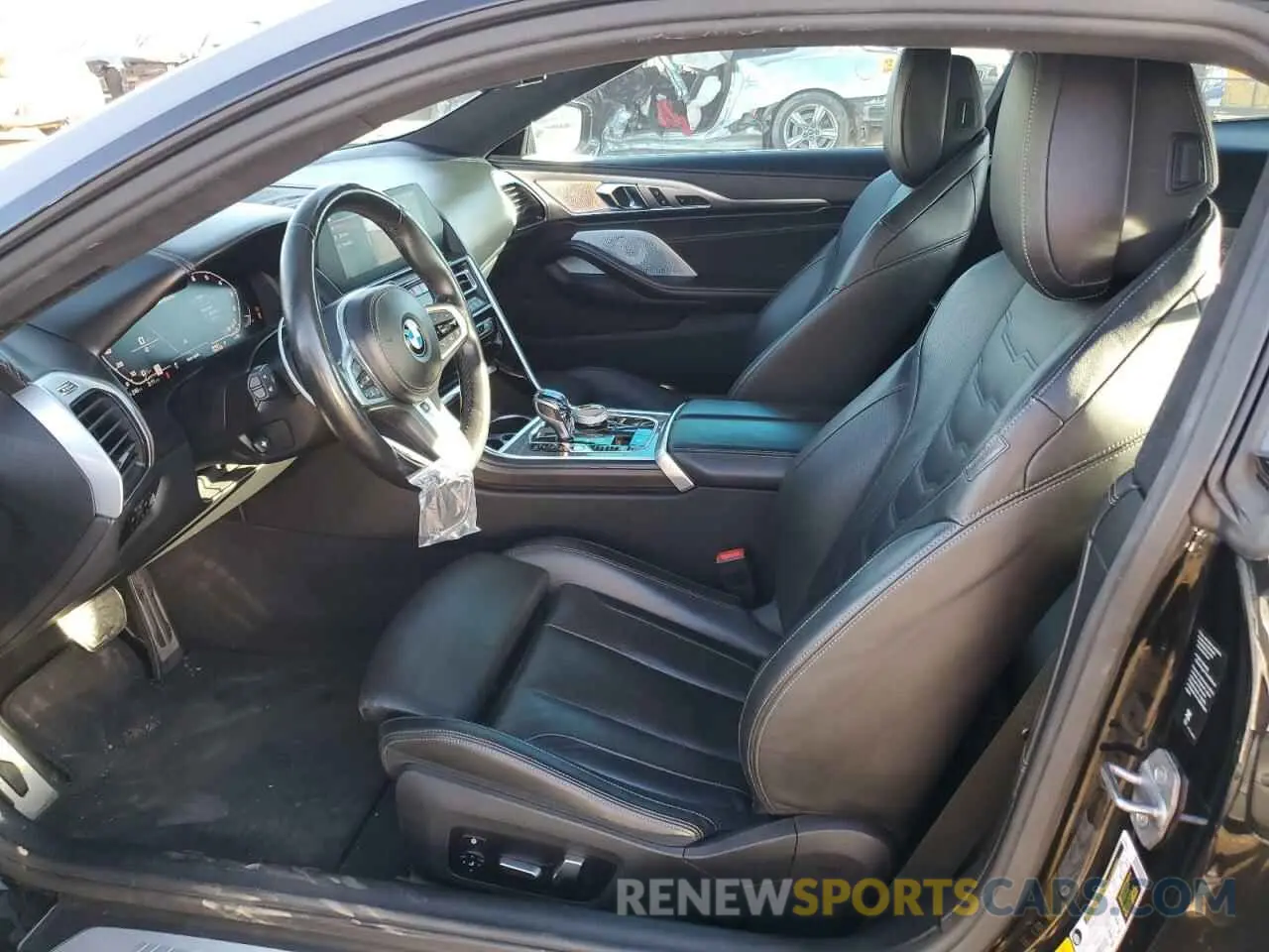 7 Photograph of a damaged car WBABC4C50KBU95898 BMW M8 2019