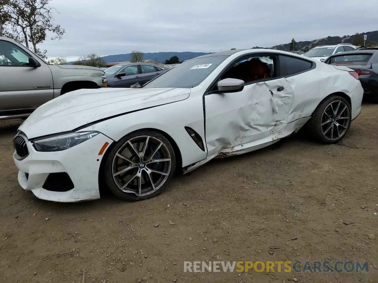 1 Photograph of a damaged car WBABC4C54KBJ35615 BMW M8 2019