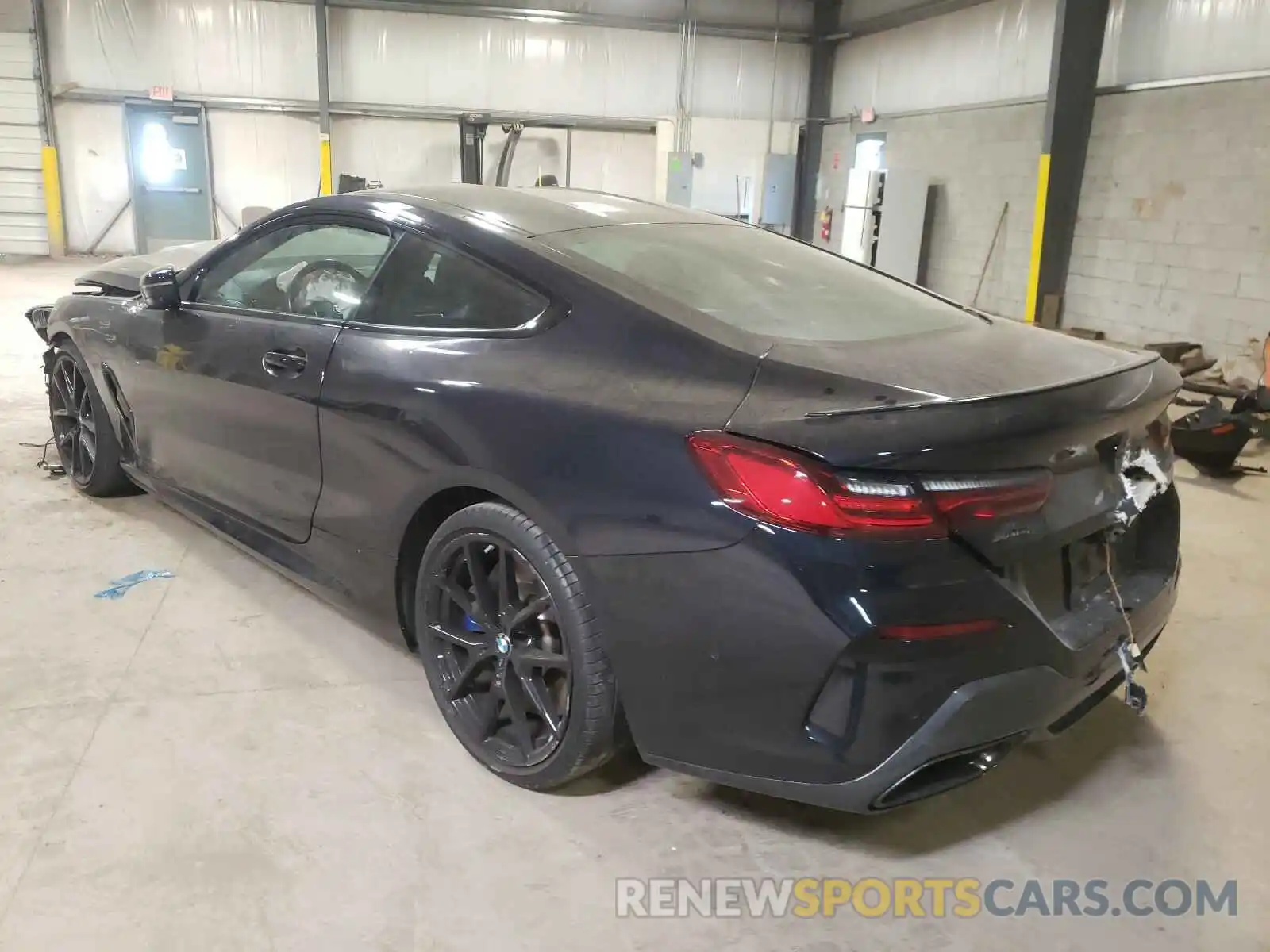 3 Photograph of a damaged car WBABC4C55KBU95377 BMW M8 2019