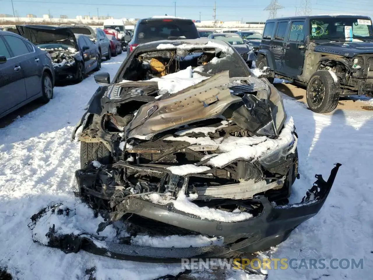 5 Photograph of a damaged car WBABC4C57KBJ35799 BMW M8 2019