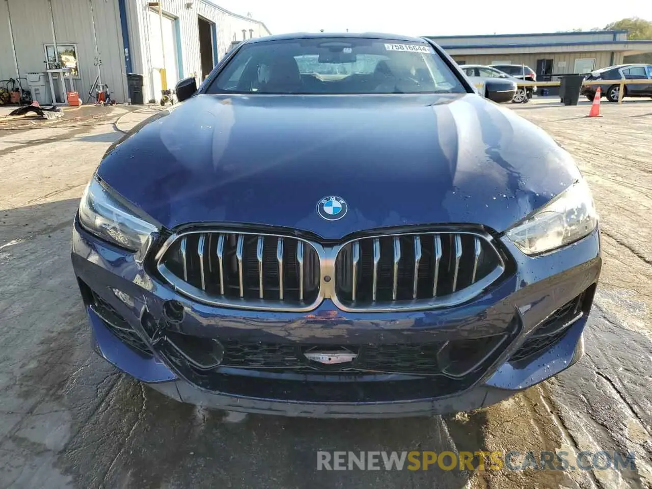 5 Photograph of a damaged car WBABC4C58KBU96541 BMW M8 2019