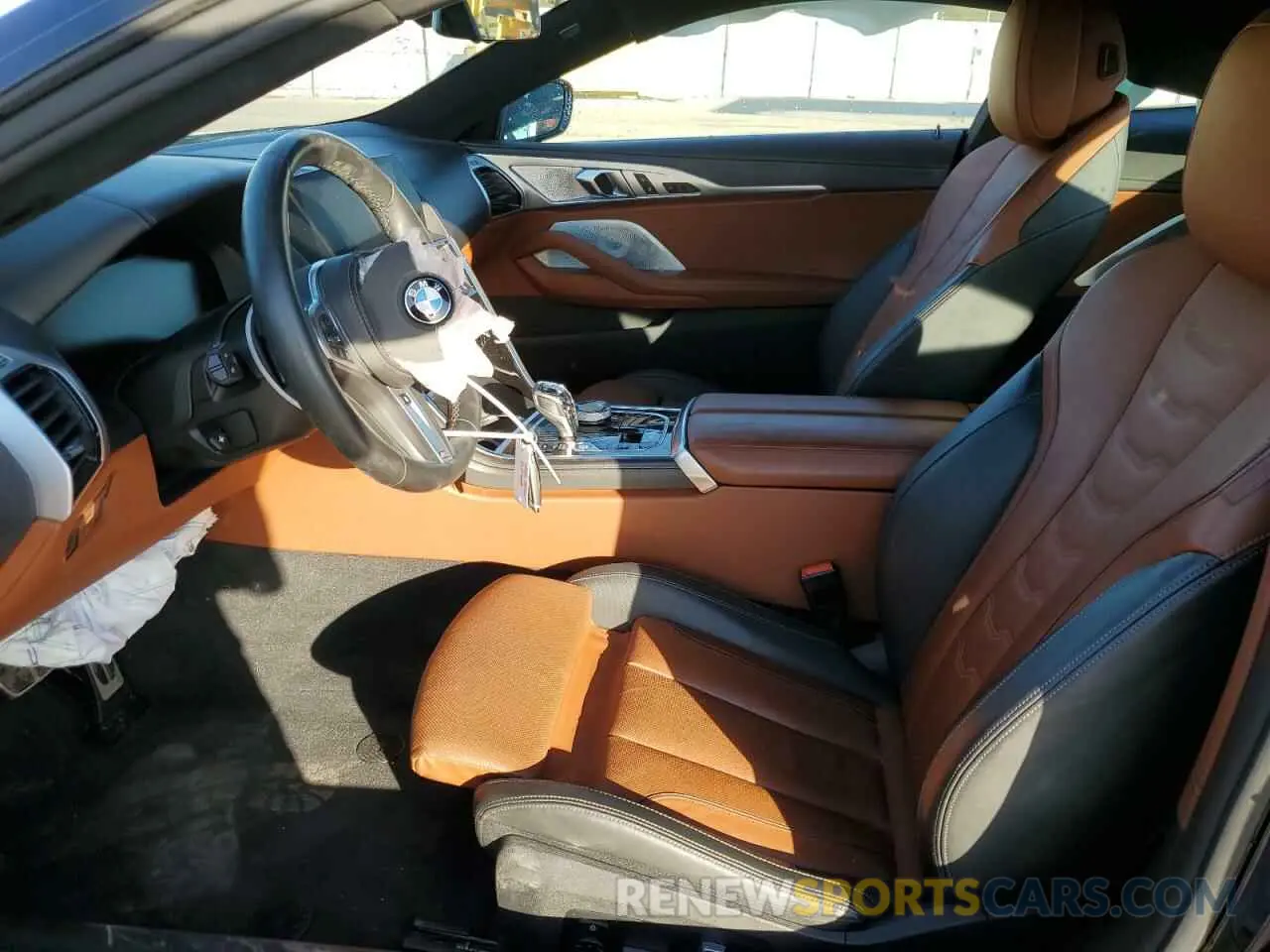 7 Photograph of a damaged car WBABC4C58KBU96541 BMW M8 2019