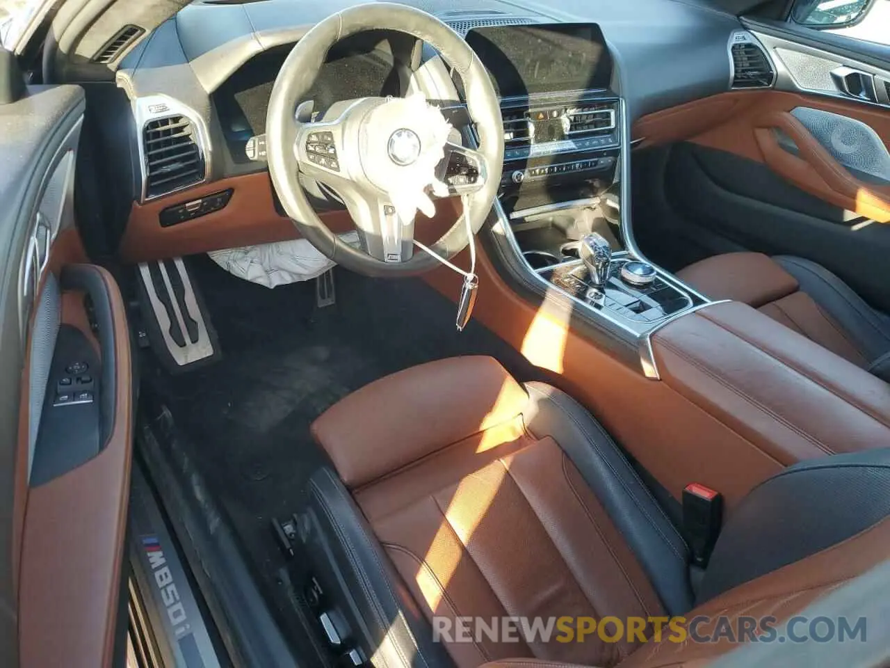 8 Photograph of a damaged car WBABC4C58KBU96541 BMW M8 2019