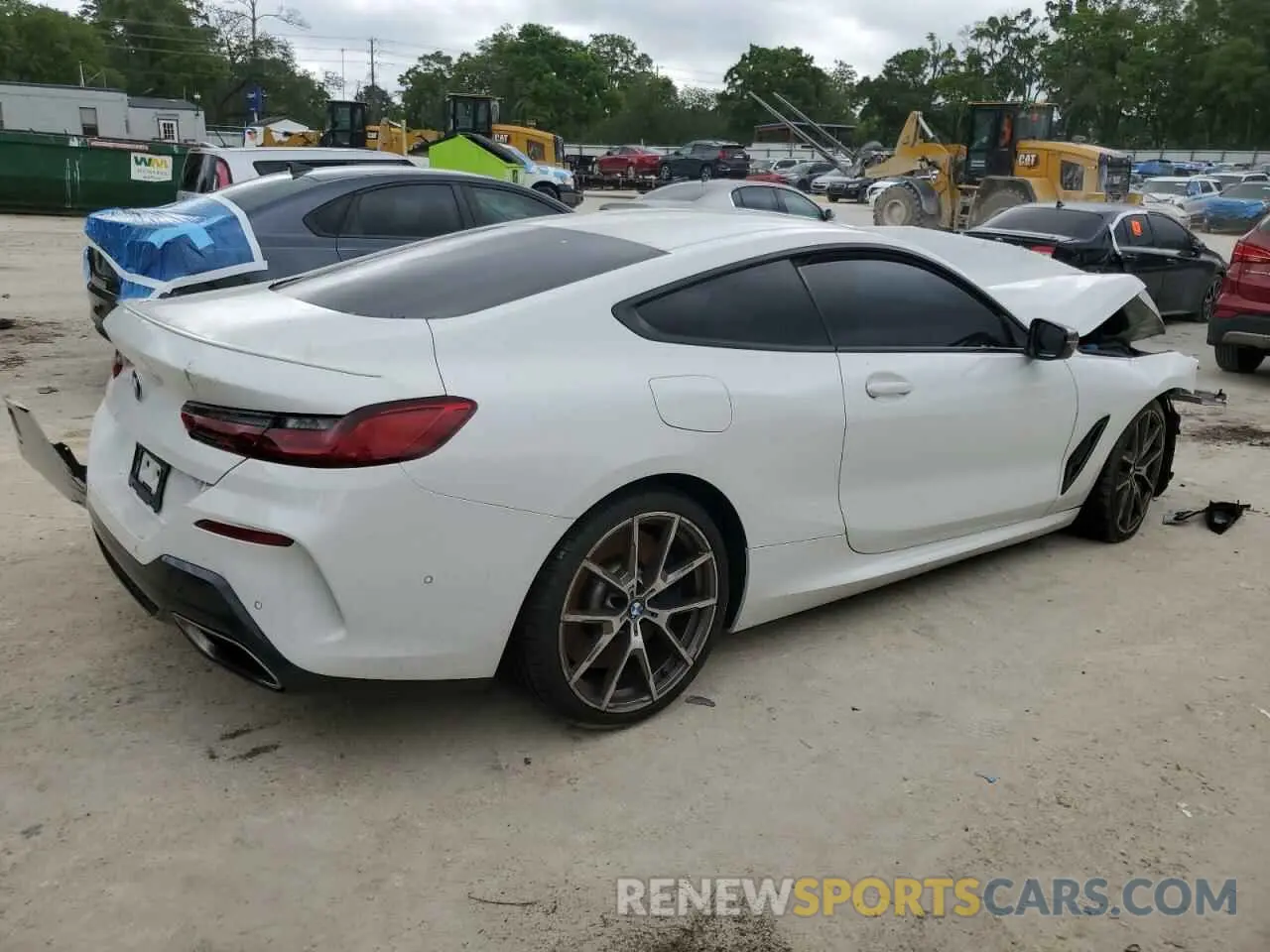 3 Photograph of a damaged car WBABC4C5XKBU96184 BMW M8 2019