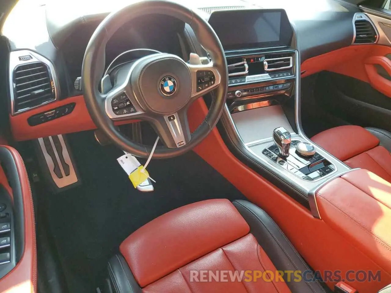 8 Photograph of a damaged car WBAFY4C50KBX39519 BMW M8 2019