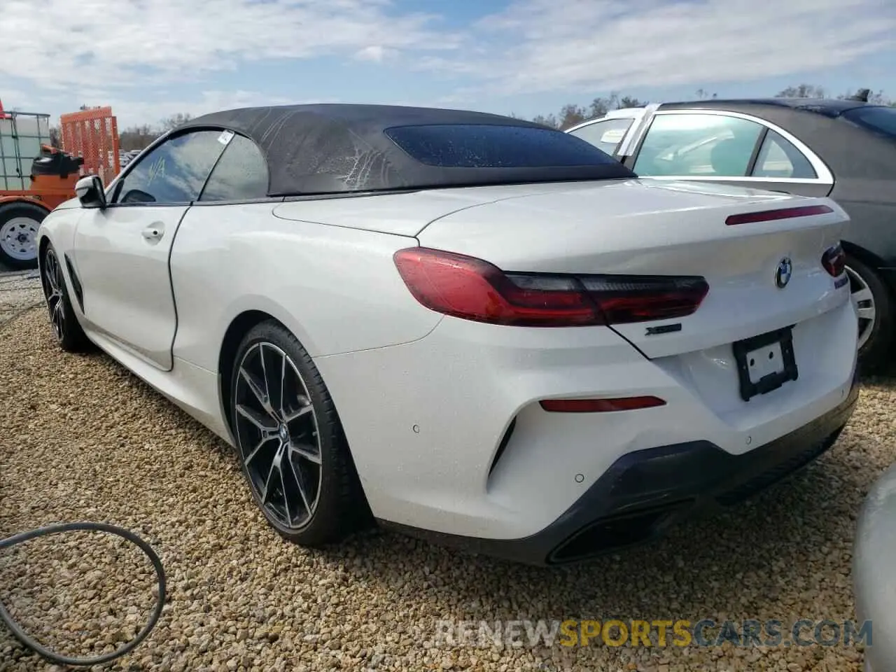 3 Photograph of a damaged car WBAFY4C55KBX38852 BMW M8 2019