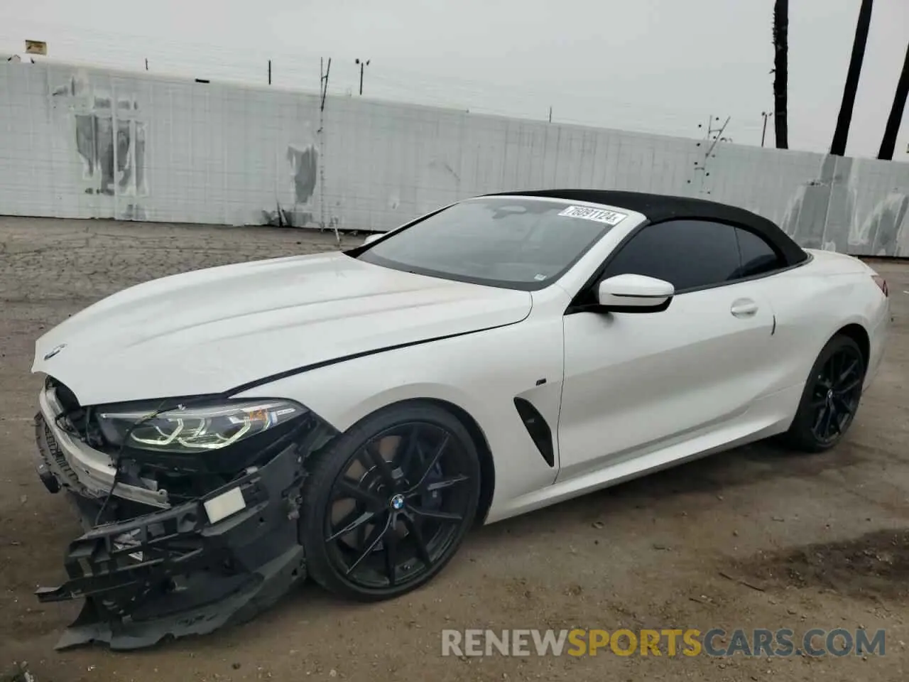 1 Photograph of a damaged car WBAFY4C57KBX38867 BMW M8 2019