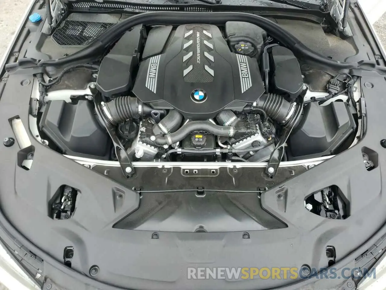 11 Photograph of a damaged car WBAFY4C59KBX29880 BMW M8 2019