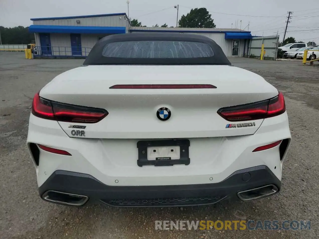 6 Photograph of a damaged car WBAFY4C59KBX29880 BMW M8 2019