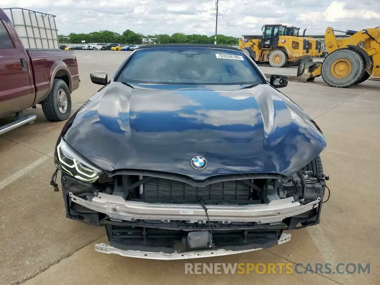 5 Photograph of a damaged car WBAFY4C5XKBX29810 BMW M8 2019