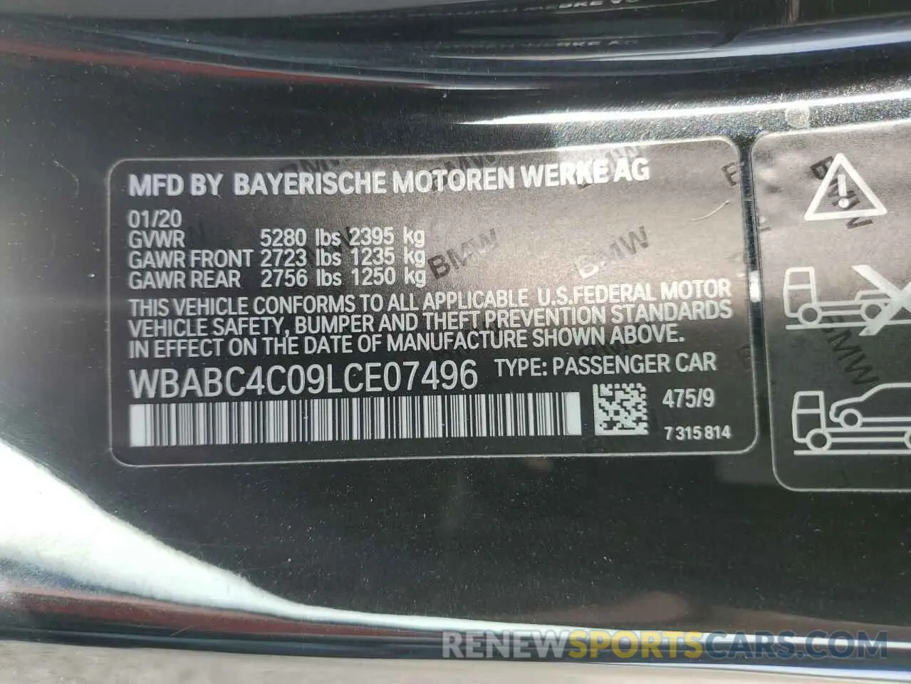 12 Photograph of a damaged car WBABC4C09LCE07496 BMW M8 2020