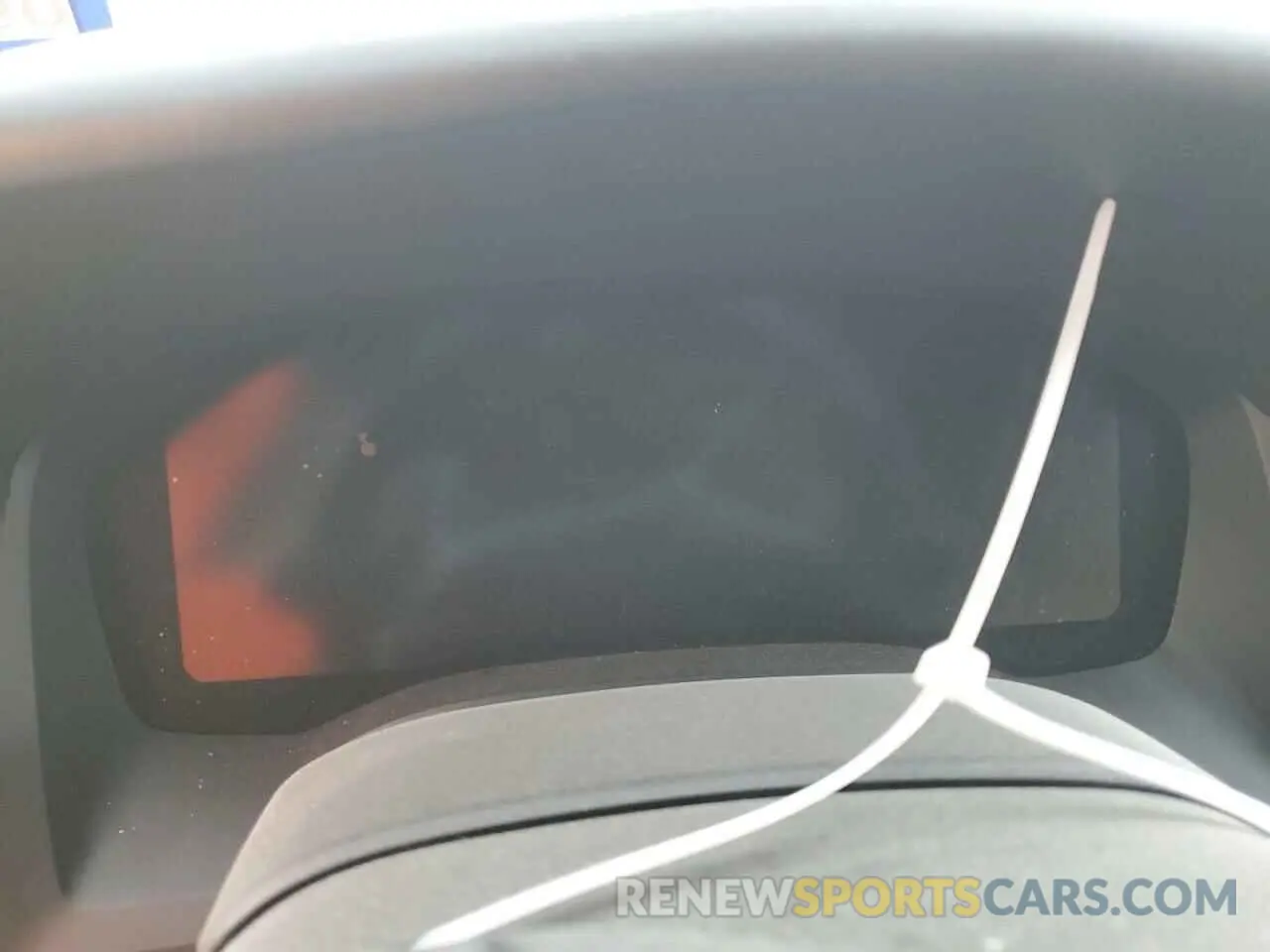 9 Photograph of a damaged car WBAGV8C05LCD42136 BMW M8 2020