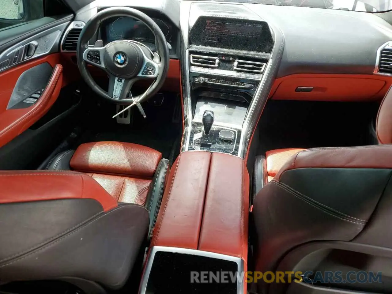 8 Photograph of a damaged car WBAGV8C06LBP48901 BMW M8 2020