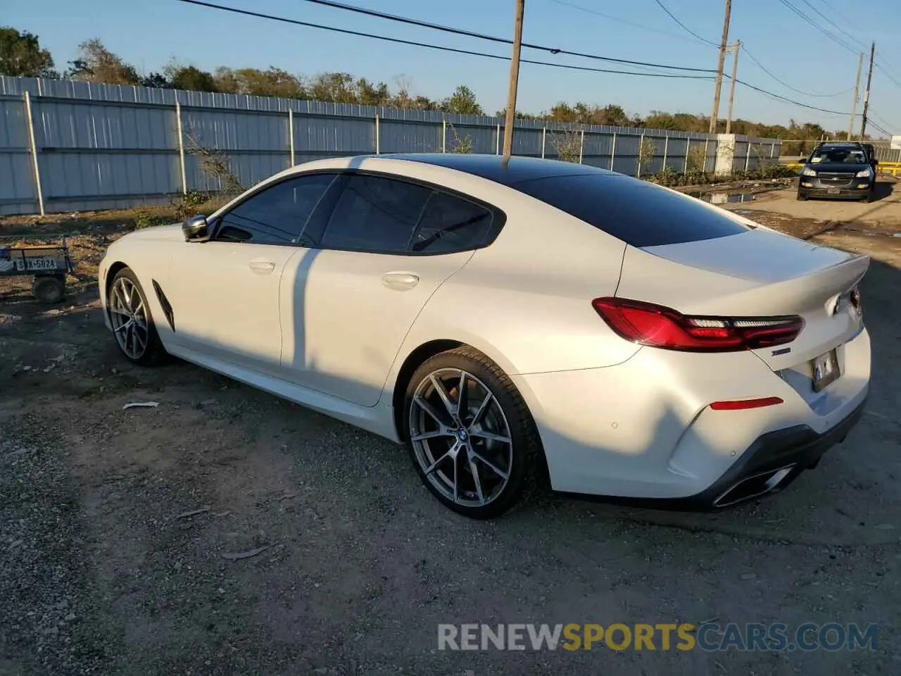 2 Photograph of a damaged car WBAGV8C08LBP48883 BMW M8 2020