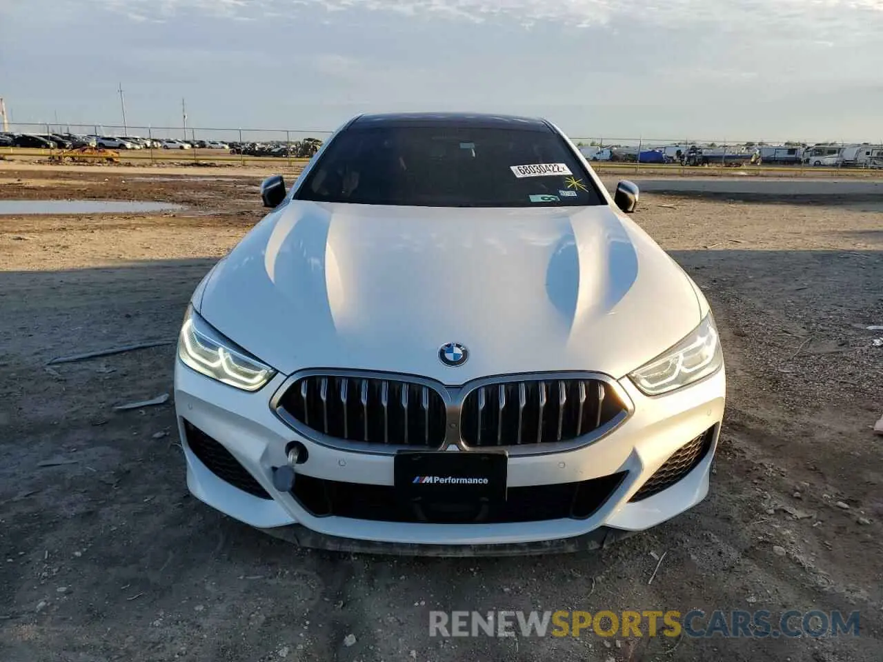 5 Photograph of a damaged car WBAGV8C08LBP48883 BMW M8 2020