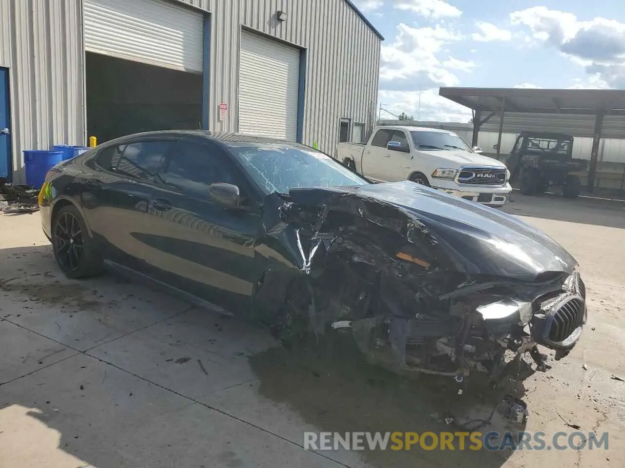 4 Photograph of a damaged car WBAGV8C08LCD46679 BMW M8 2020