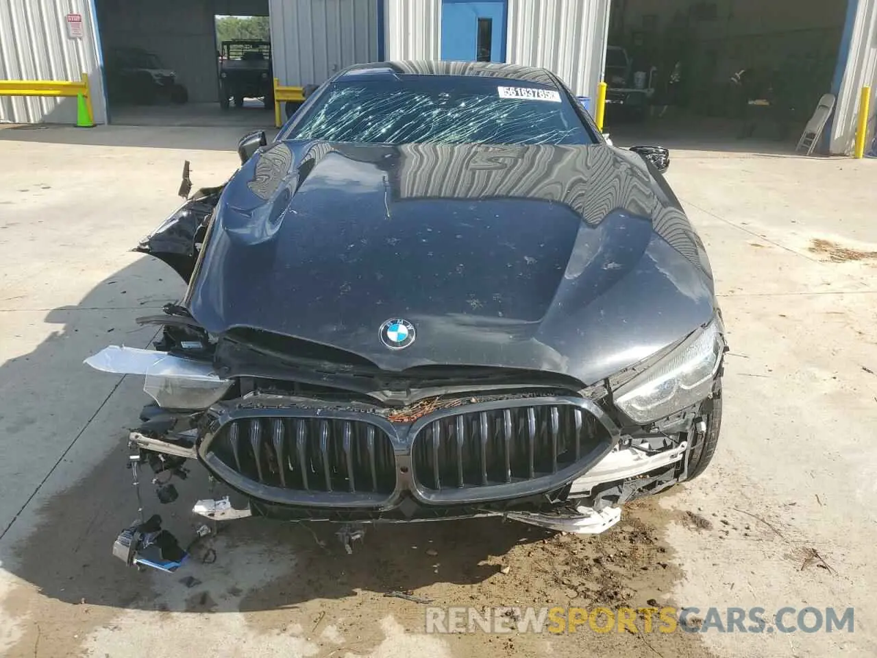5 Photograph of a damaged car WBAGV8C08LCD46679 BMW M8 2020