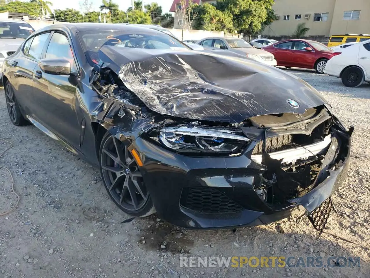 1 Photograph of a damaged car WBAGV8C09LBP48715 BMW M8 2020