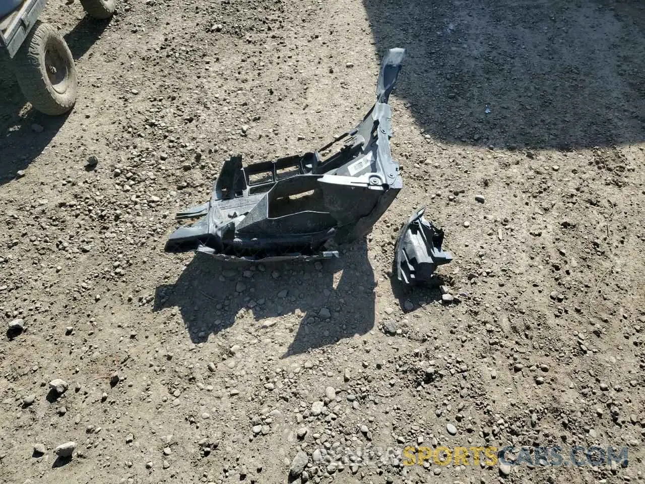 12 Photograph of a damaged car WBAGV8C09LCD82171 BMW M8 2020