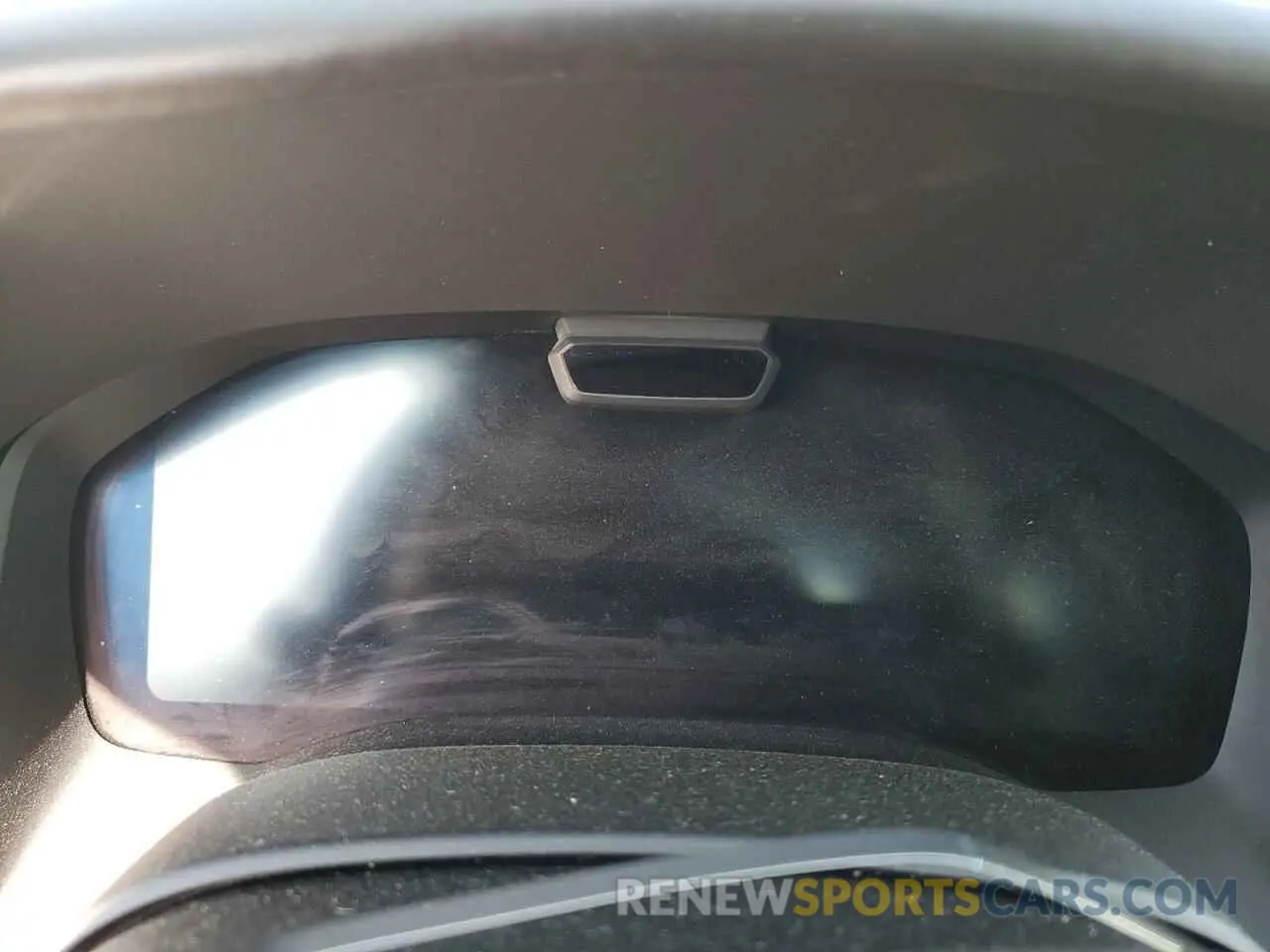 9 Photograph of a damaged car WBAGV8C09LCD82171 BMW M8 2020