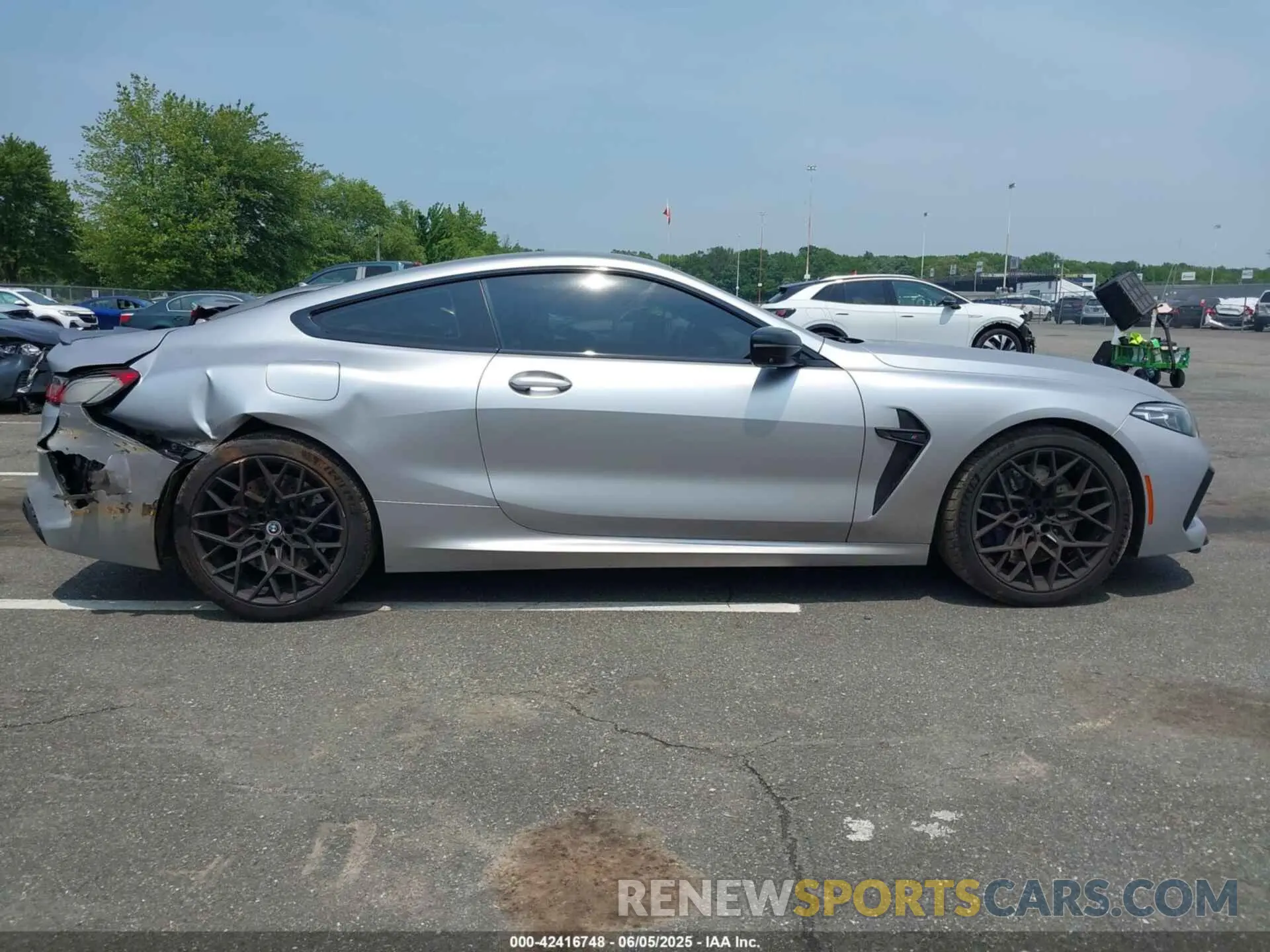 13 Photograph of a damaged car WBSAE0C00LBM08498 BMW M8 2020