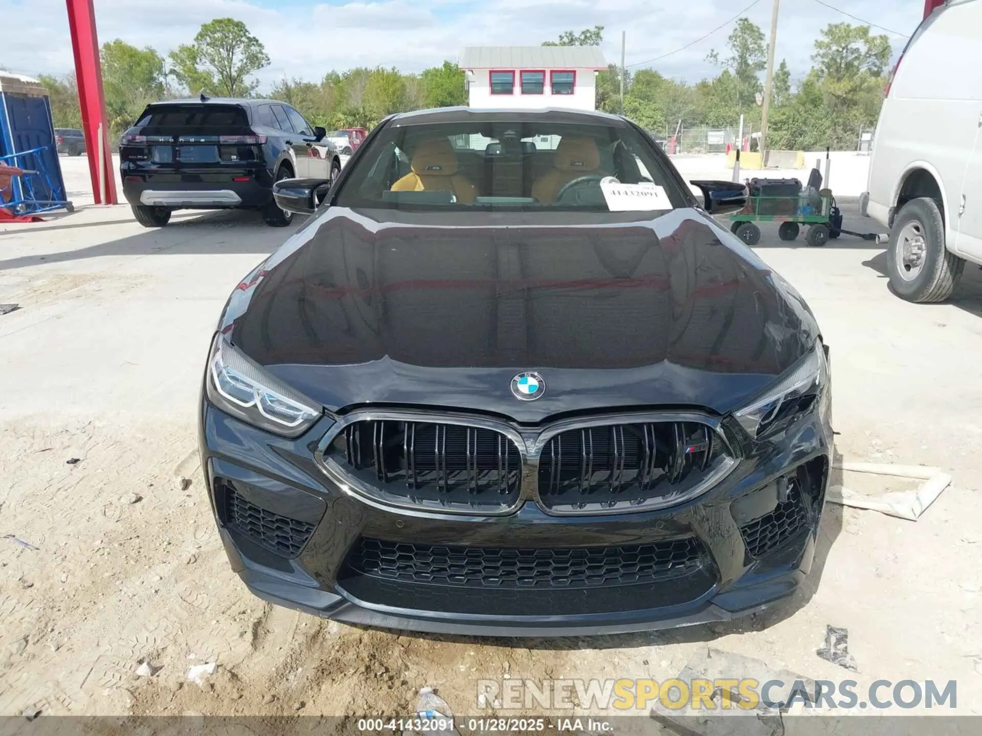12 Photograph of a damaged car WBSAE0C01LCD71085 BMW M8 2020