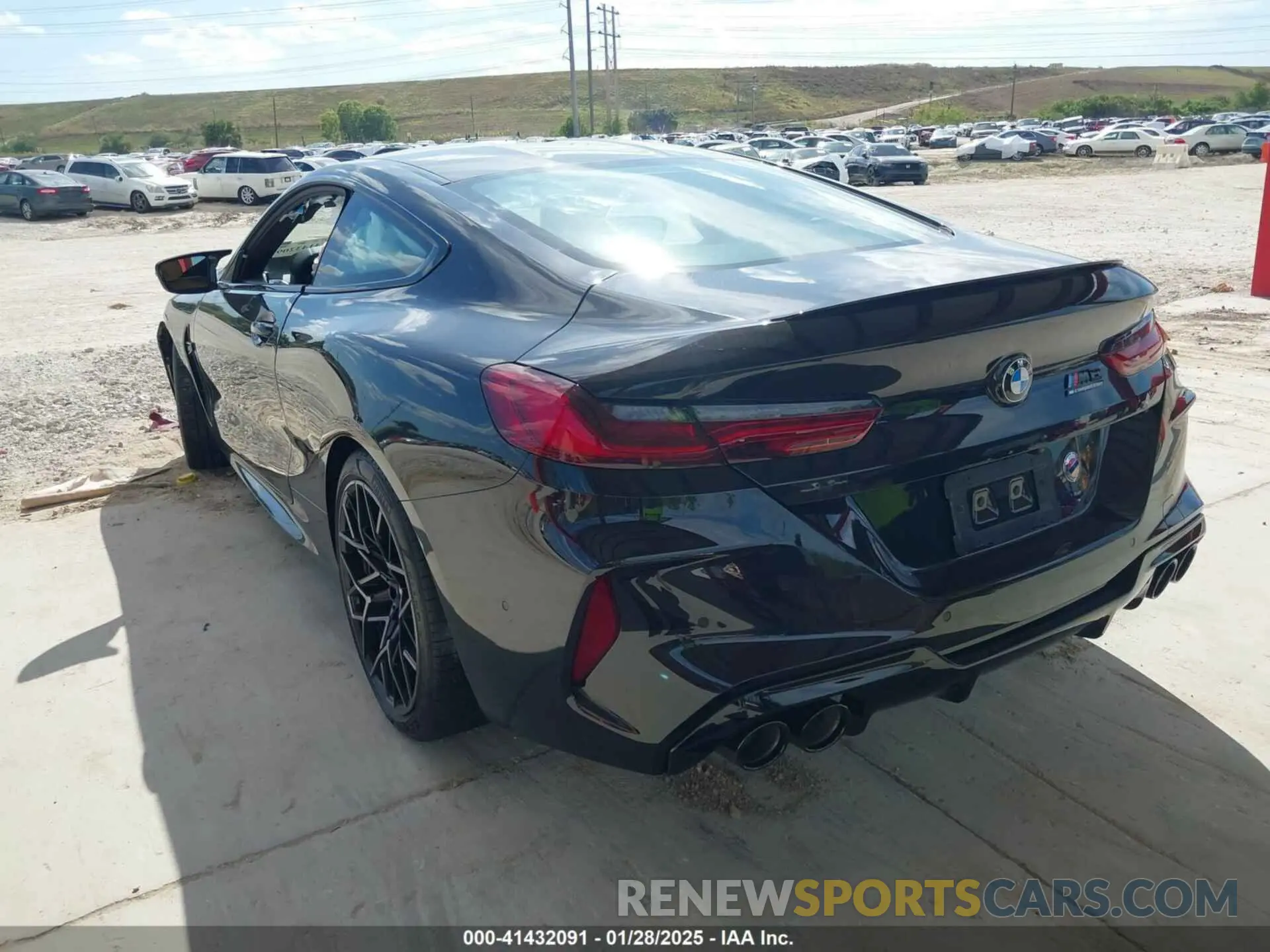 3 Photograph of a damaged car WBSAE0C01LCD71085 BMW M8 2020