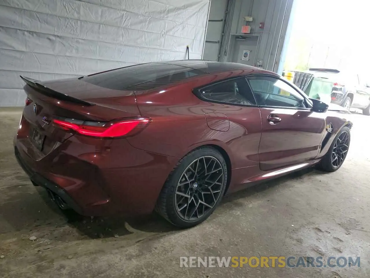 3 Photograph of a damaged car WBSAE0C01LCE23041 BMW M8 2020