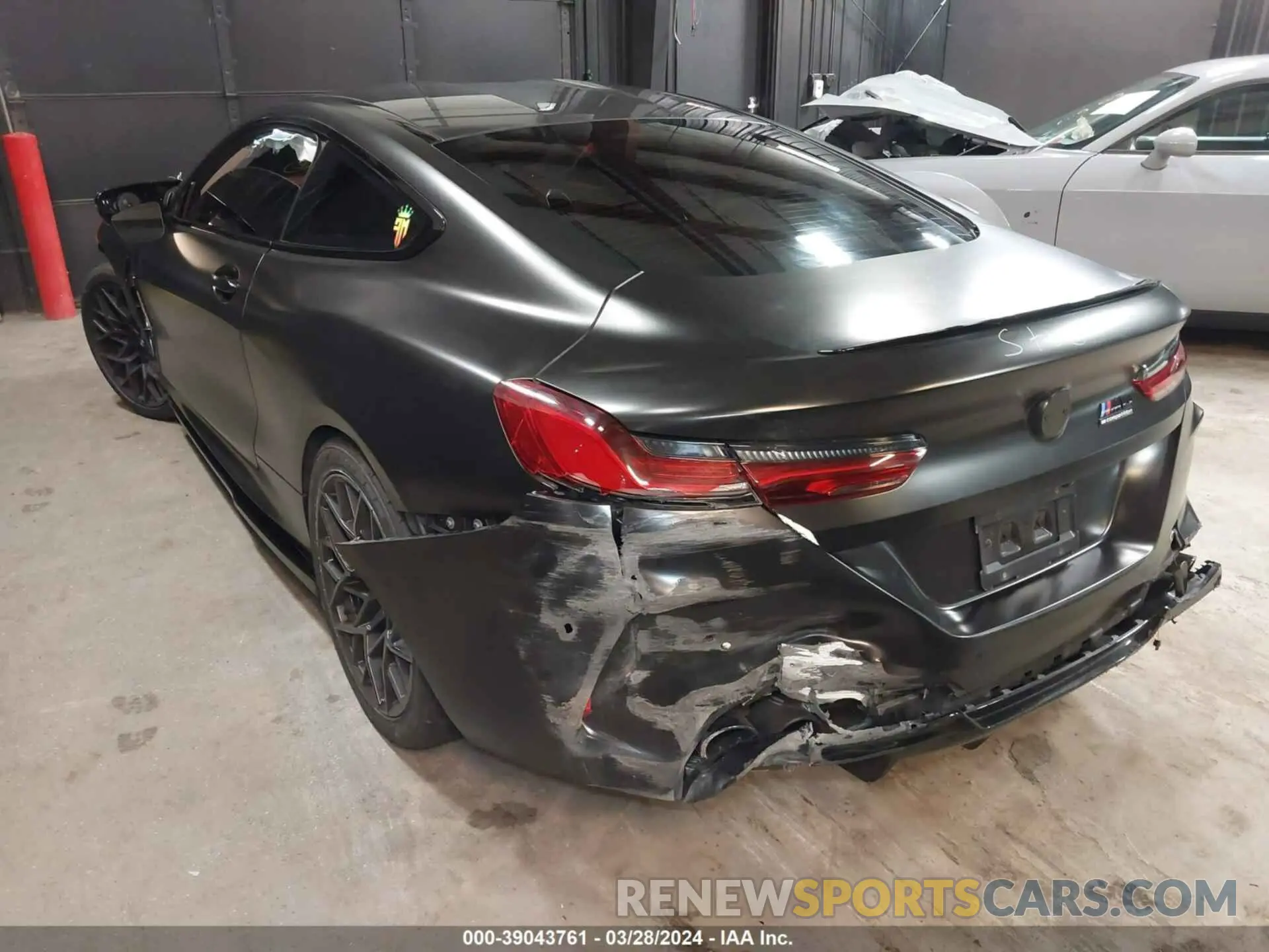 3 Photograph of a damaged car WBSAE0C02LBM08437 BMW M8 2020