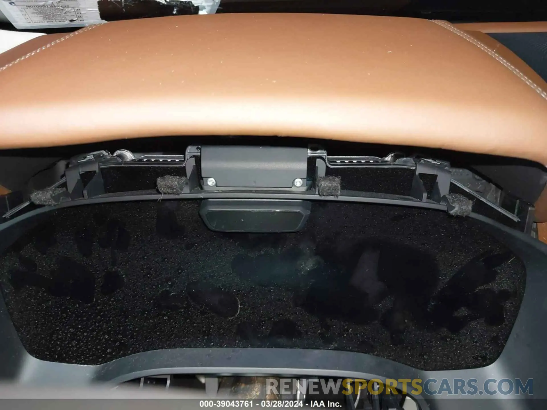 7 Photograph of a damaged car WBSAE0C02LBM08437 BMW M8 2020