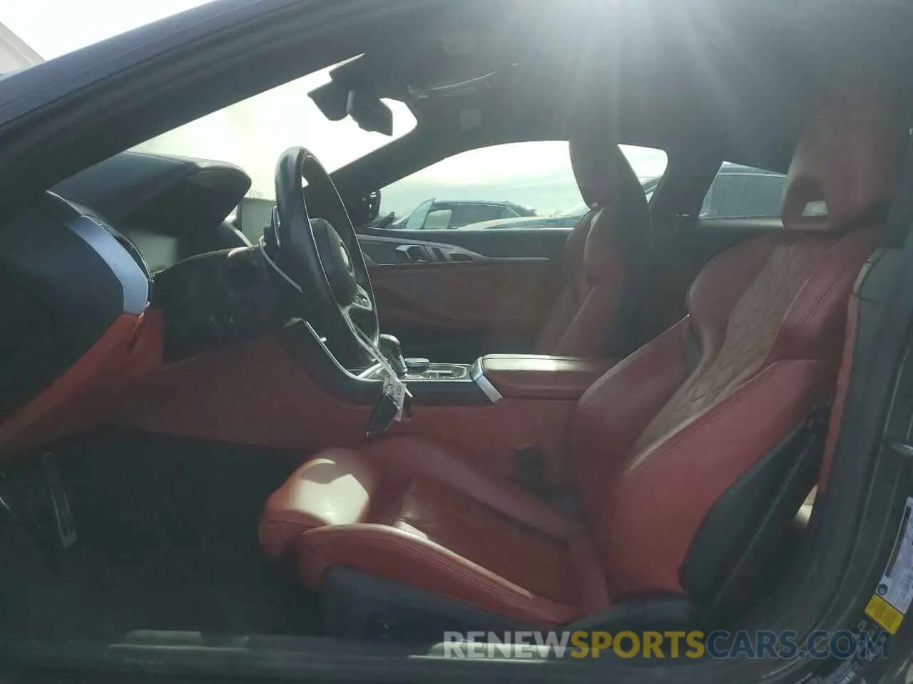 7 Photograph of a damaged car WBSAE0C02LCE87525 BMW M8 2020