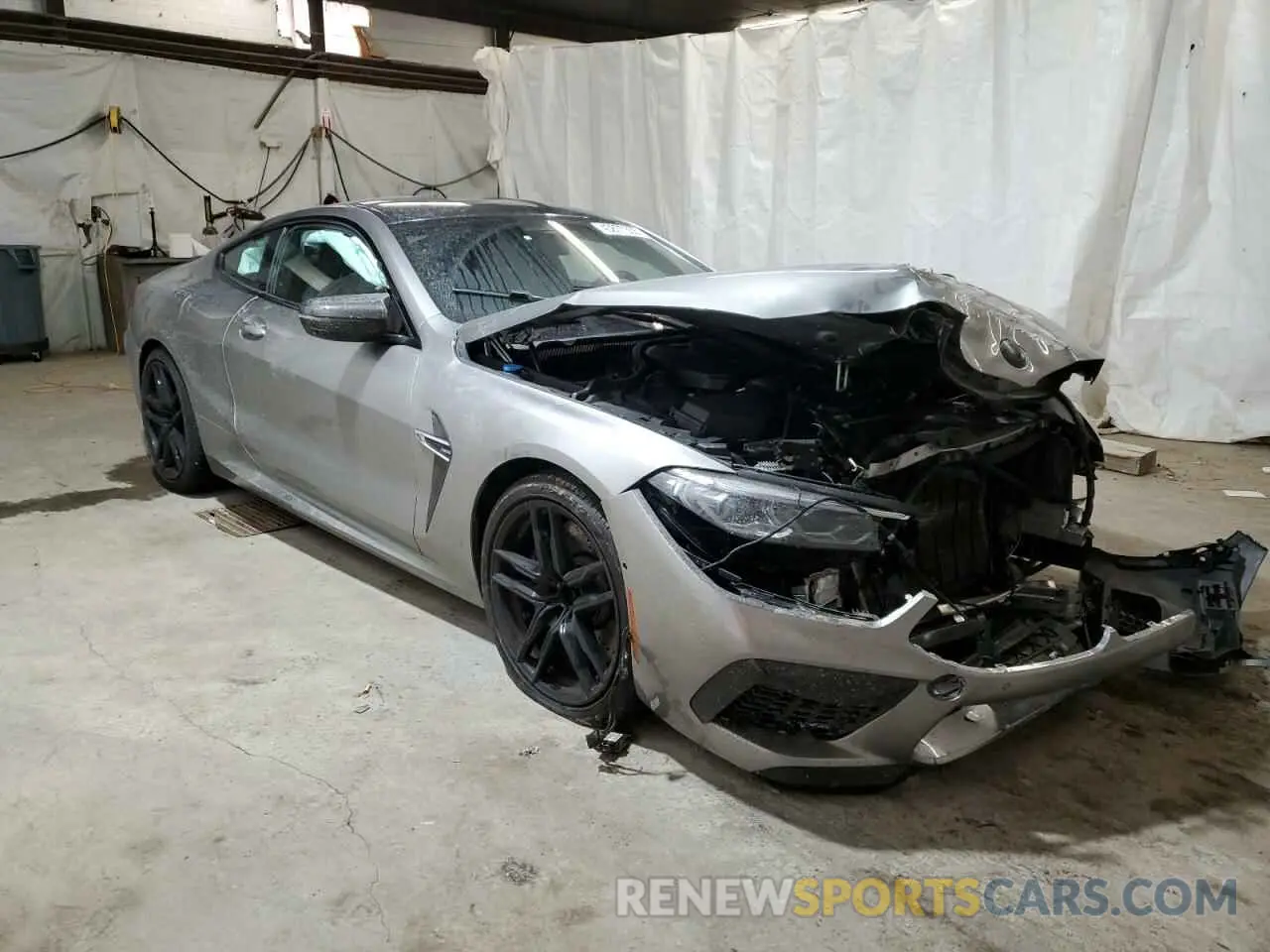 4 Photograph of a damaged car WBSAE0C05LCD49641 BMW M8 2020