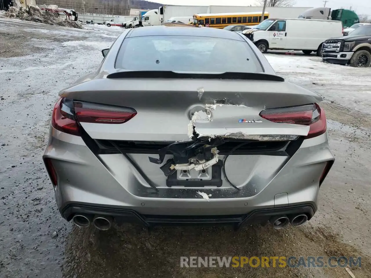6 Photograph of a damaged car WBSAE0C05LCD49641 BMW M8 2020