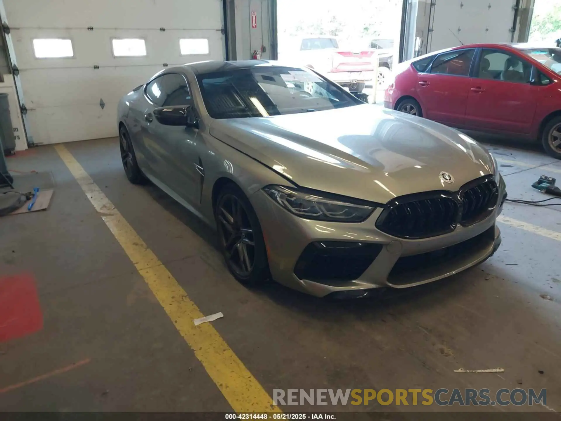 1 Photograph of a damaged car WBSAE0C05LCD60459 BMW M8 2020