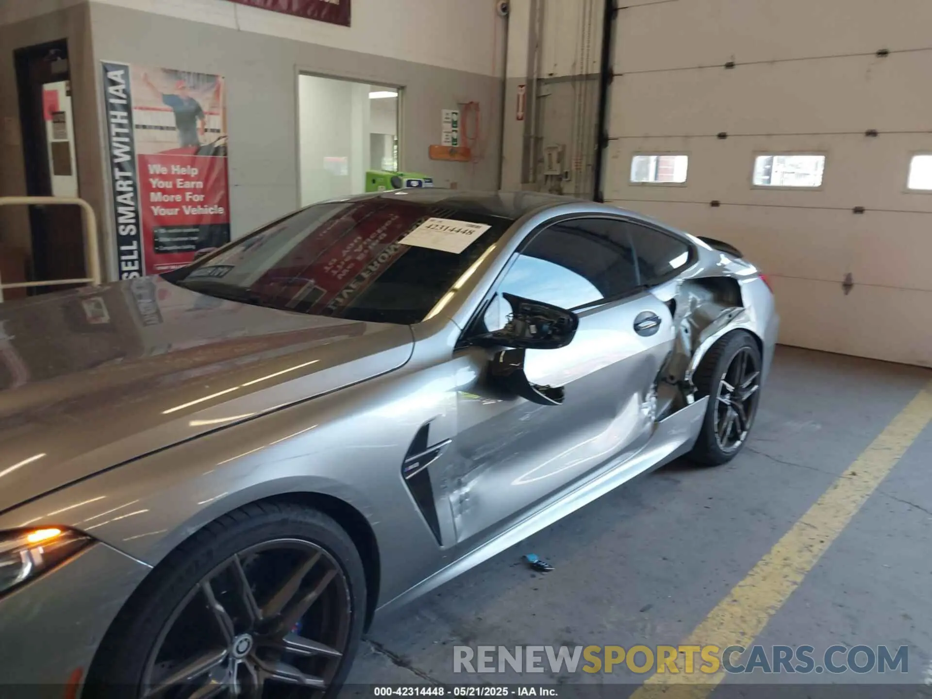 6 Photograph of a damaged car WBSAE0C05LCD60459 BMW M8 2020