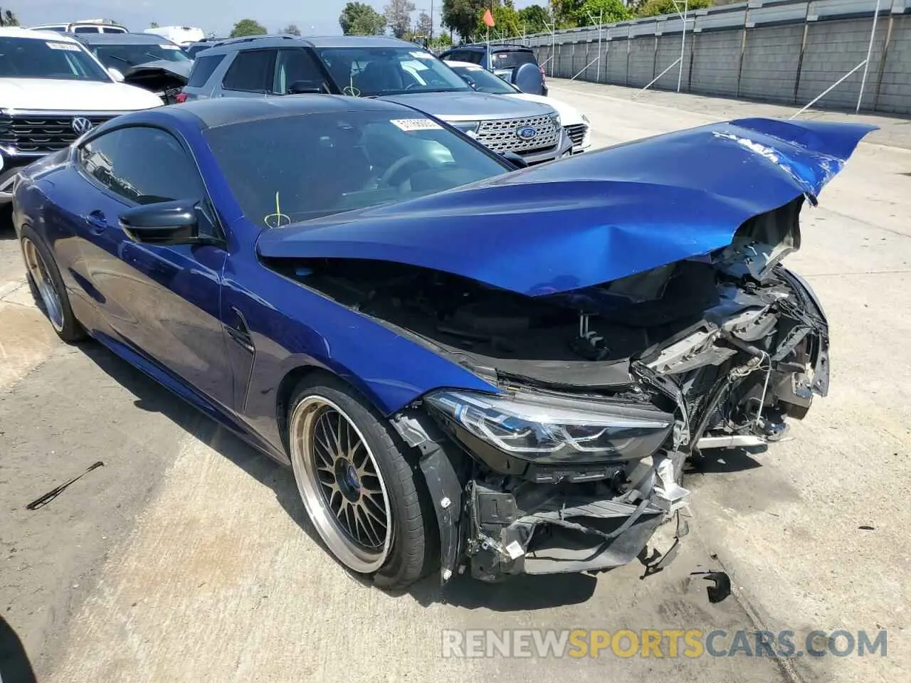 4 Photograph of a damaged car WBSAE0C08LCD77532 BMW M8 2020