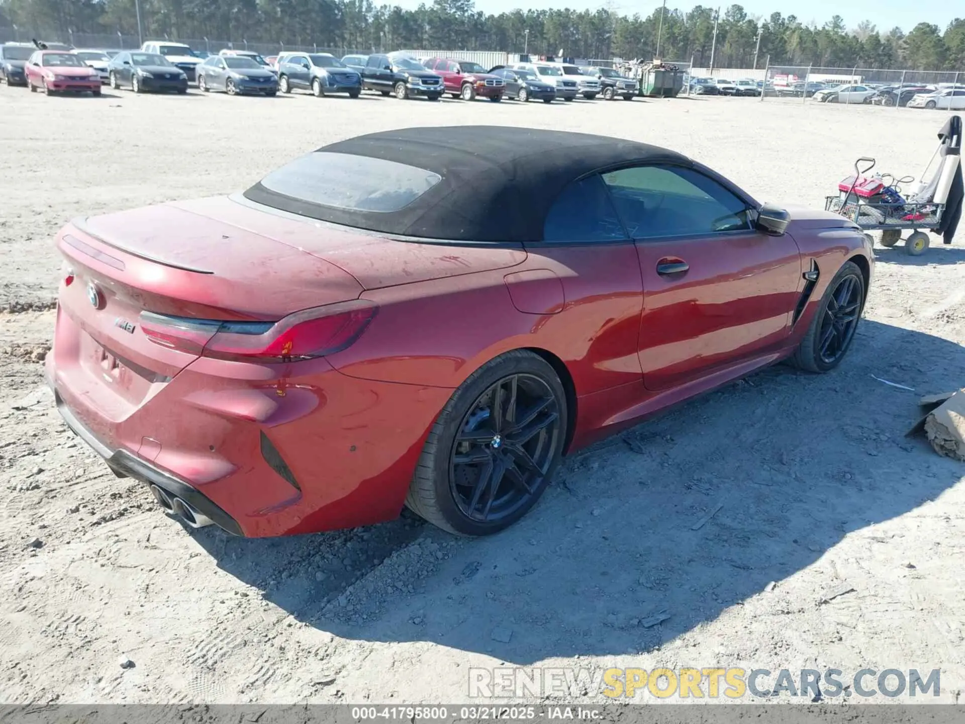 4 Photograph of a damaged car WBSDZ0C07LBM09505 BMW M8 2020