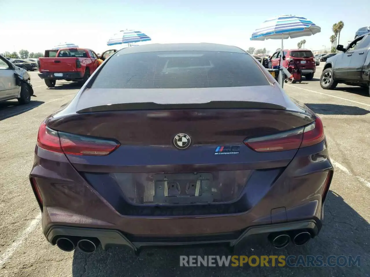 6 Photograph of a damaged car WBSGV0C01LBT81631 BMW M8 2020