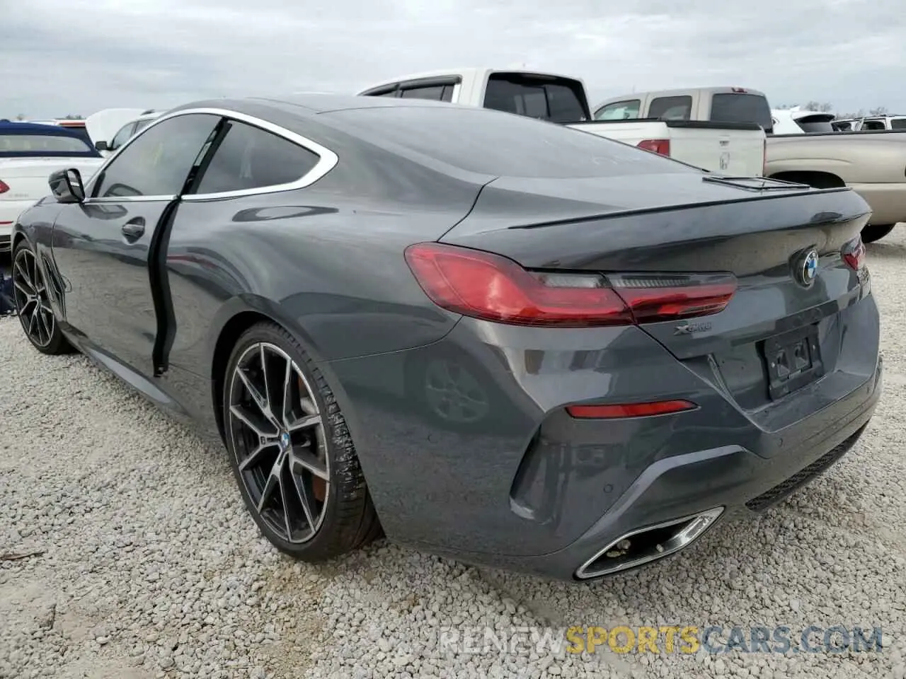 3 Photograph of a damaged car WBABC4C00MCF38902 BMW M8 2021