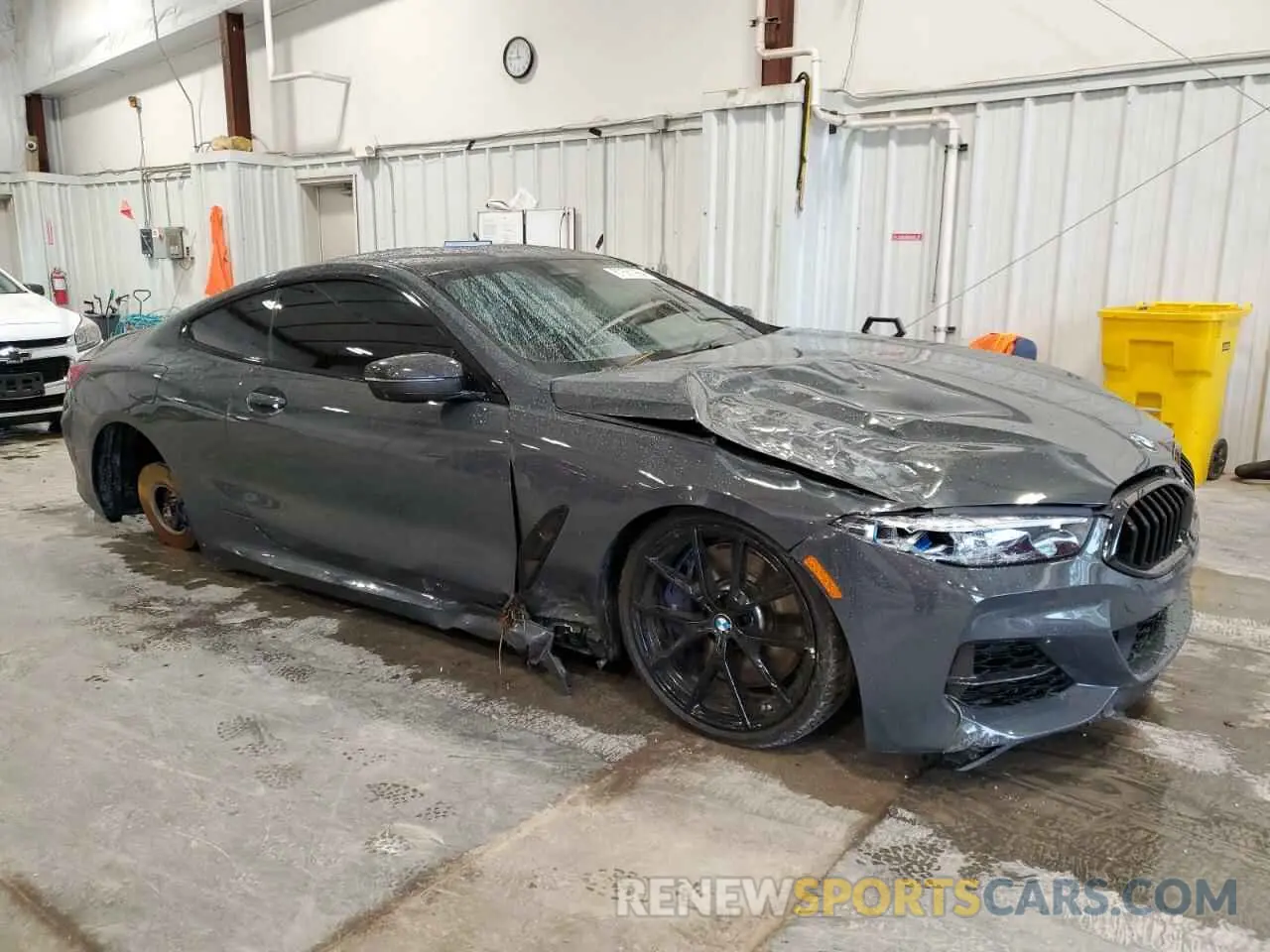 4 Photograph of a damaged car WBABC4C08MCE91845 BMW M8 2021