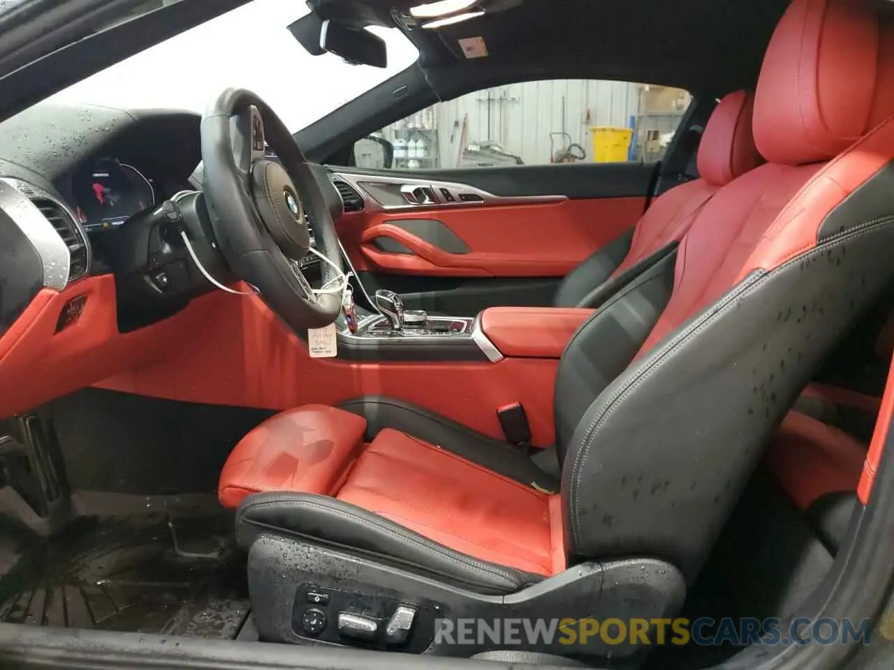 7 Photograph of a damaged car WBABC4C08MCE91845 BMW M8 2021