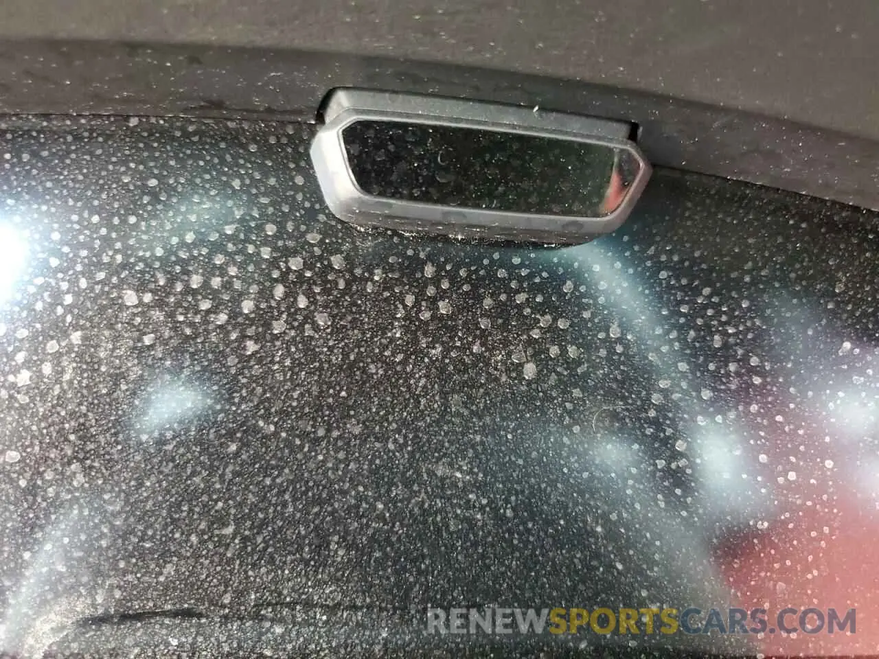 8 Photograph of a damaged car WBSGV0C01MCG15779 BMW M8 2021