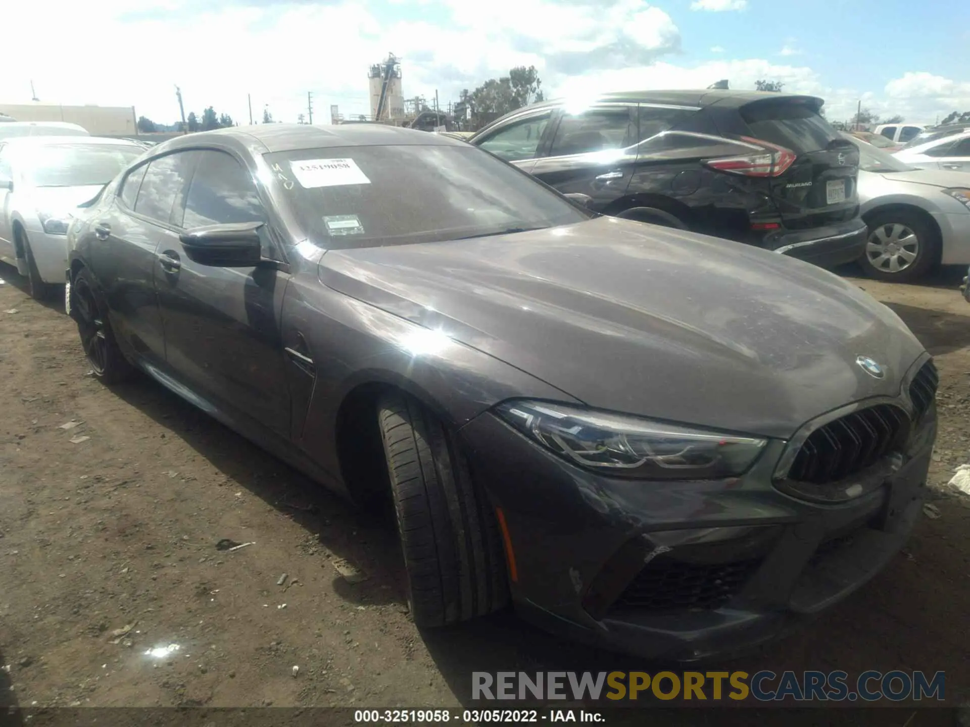 1 Photograph of a damaged car WBSGV0C03MCF13559 BMW M8 2021