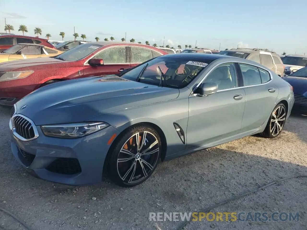 1 Photograph of a damaged car WBAGV8C06NCH25022 BMW M8 2022